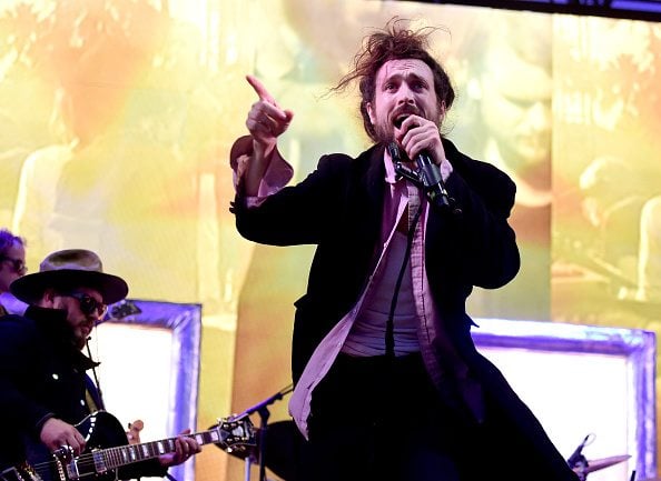 Alex Ebert's $4M Fortune: Golden Globe Winner & Chart Success